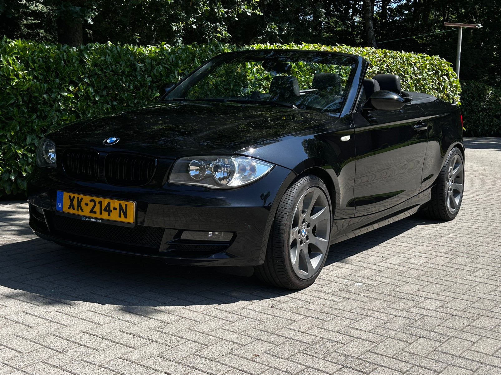BMW 1-Serie 2.0 120I Cabrio 2008 Zwart, Auto's, BMW, 1-Serie, 1995 cc, 4 cilinders, Cabriolet