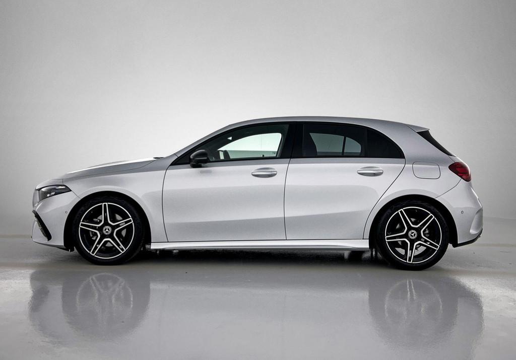 Mercedes-Benz A-klasse 180 AMG Line | PANORAMADAK | 360 CAME, 12 maanden, 136 pk, Gebruikt, 4 cilinders