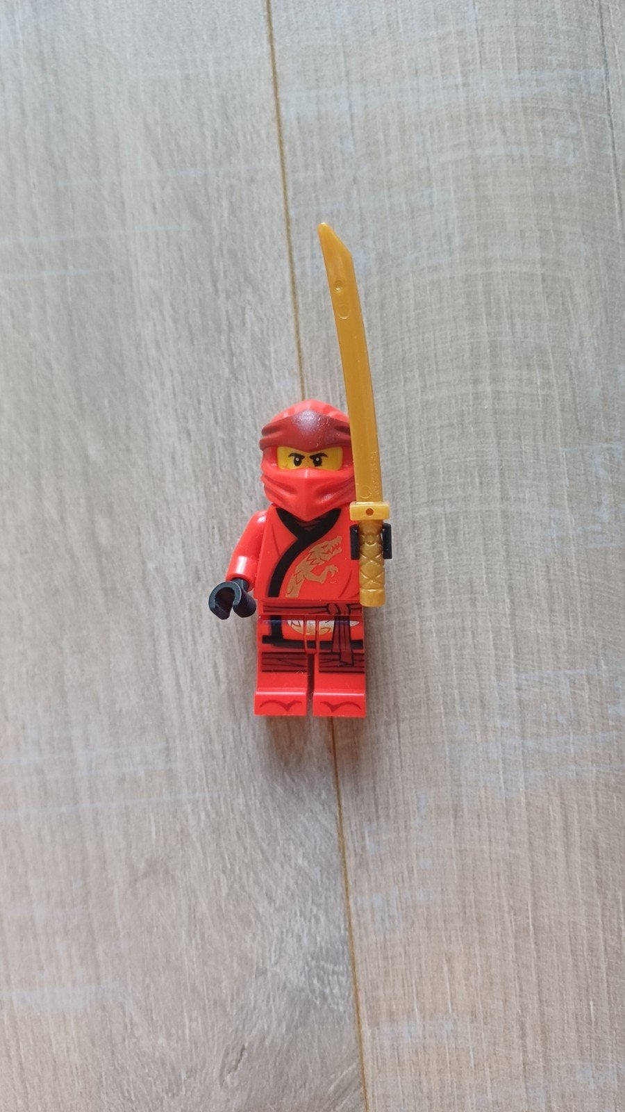 Lego Ninjago Kai minifiguur met zwaard, Ophalen, Zo goed als nieuw, Overige merken