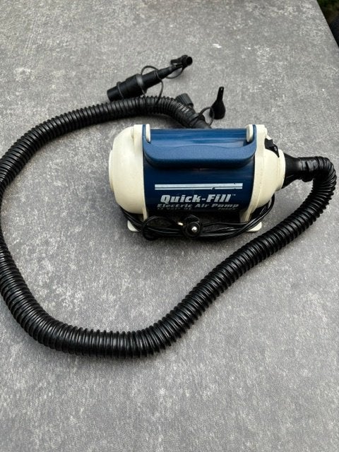 Goede Quick fill luchtbed pomp 12 Volt, Ophalen of Verzenden, Gebruikt, Elektrisch