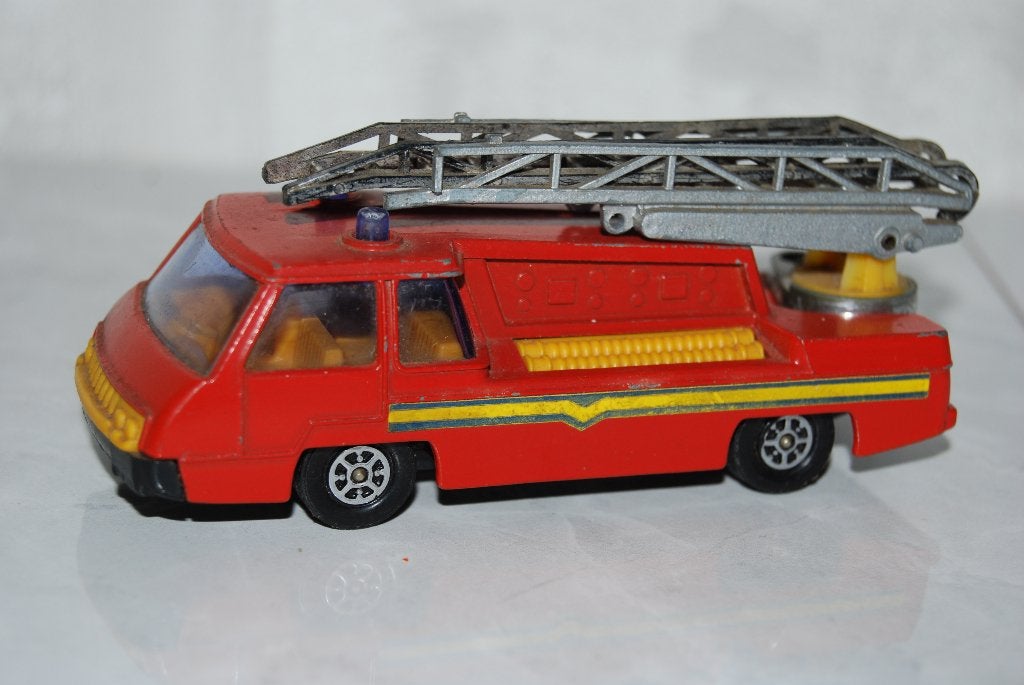 Corgi Fire Engine, Ophalen of Verzenden, Gebruikt, Auto, Corgi