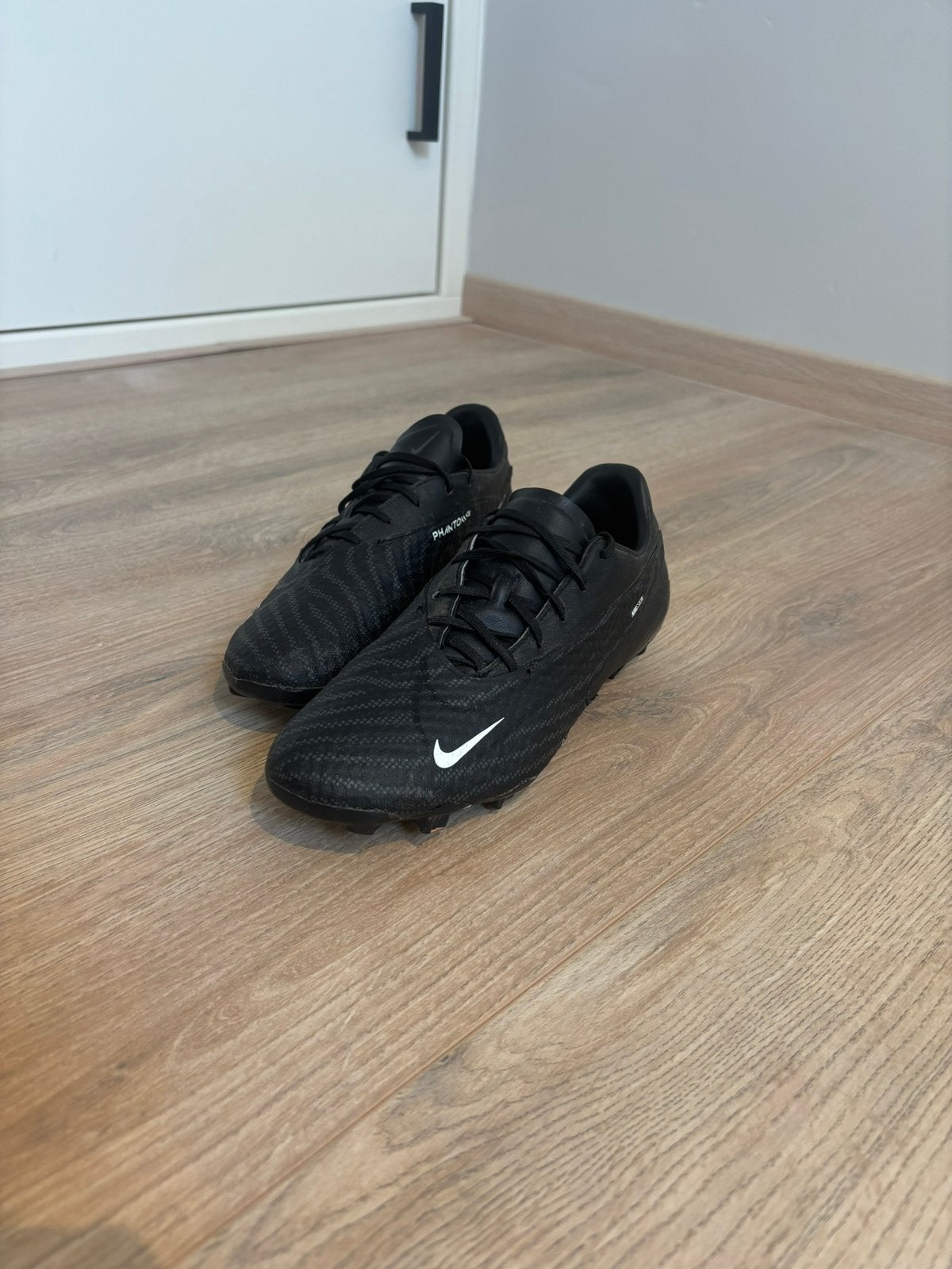 Nike voetbal schoenen, Ophalen of Verzenden, Zo goed als nieuw