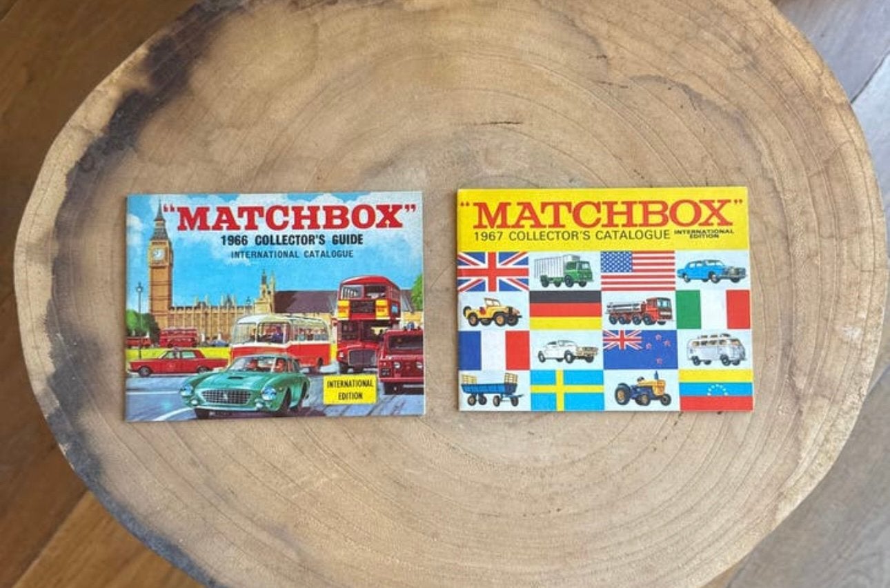 Matchbox Collector's Gids 1966 & 1967 - Zeer Goede Staat, Hobby en Vrije tijd, Modelauto's | 1:87, Ophalen of Verzenden, Zo goed als nieuw
