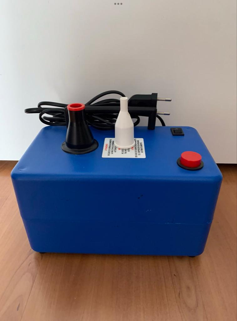 Elektrische ballonnen pomp, Hobby en Vrije tijd, Feestartikelen, Ophalen of Verzenden, Zo goed als nieuw, Feestartikel, Verjaardag