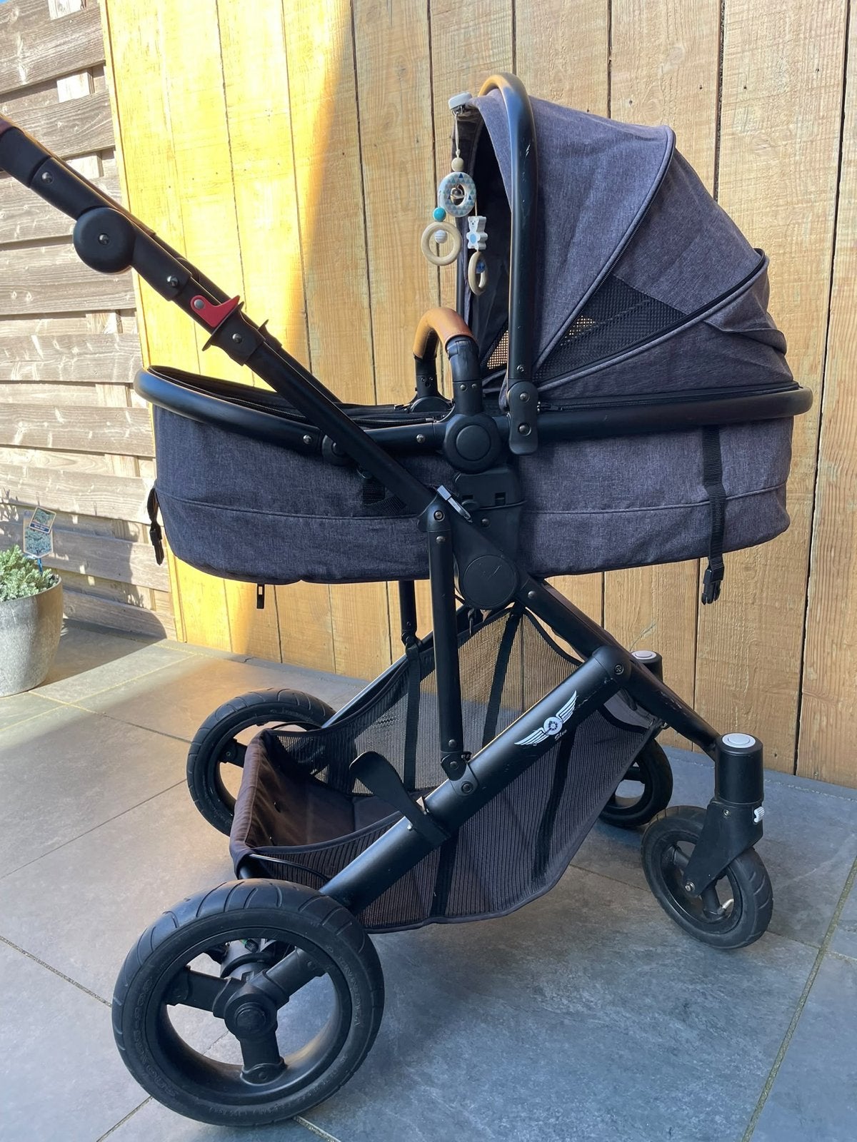 Slee World Combiwagen 3-in-1 met reiswieg en autostoeltje