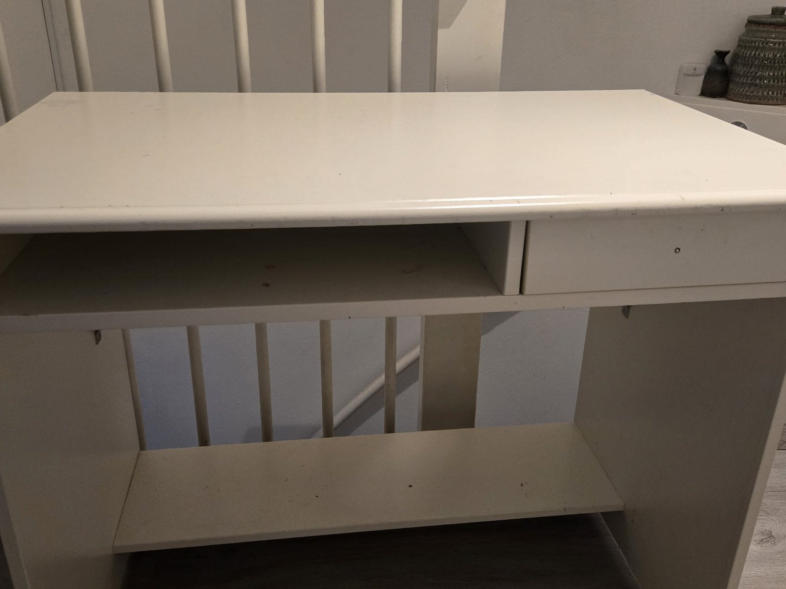 Kinder bureau, Ophalen, Gebruikt, Tafel(s)