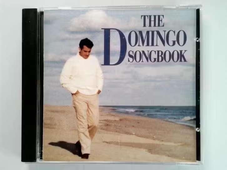 CD Placido Domingo ‎- The Domingo Songbook MDK 48299, Pop, Ophalen of Verzenden, Zo goed als nieuw, Verzamelalbum