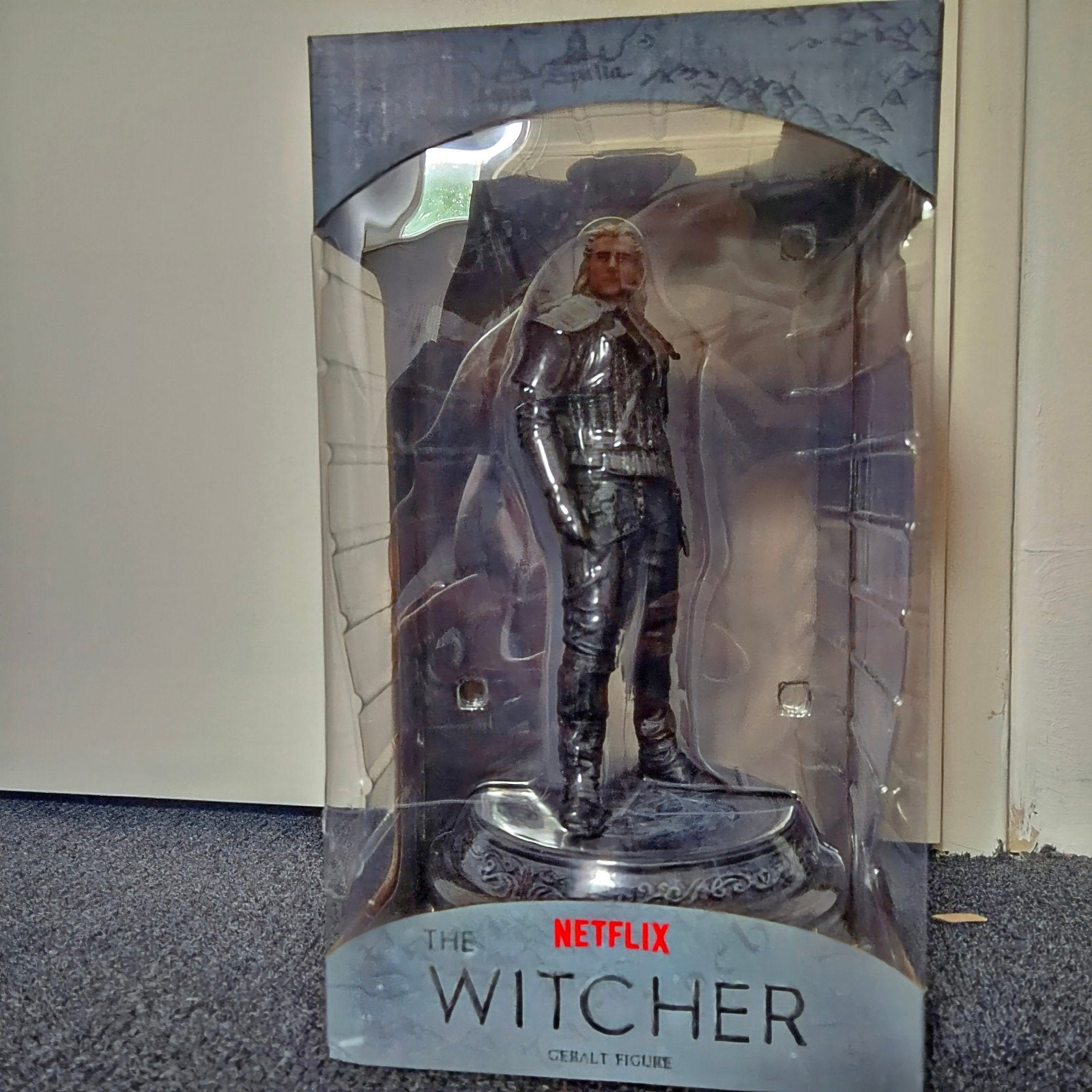 The Witcher Netflix Geralt Figuur - Nieuw in doos, Ophalen of Verzenden, Overige figuren, Nieuw, Beeldje of Figuurtje