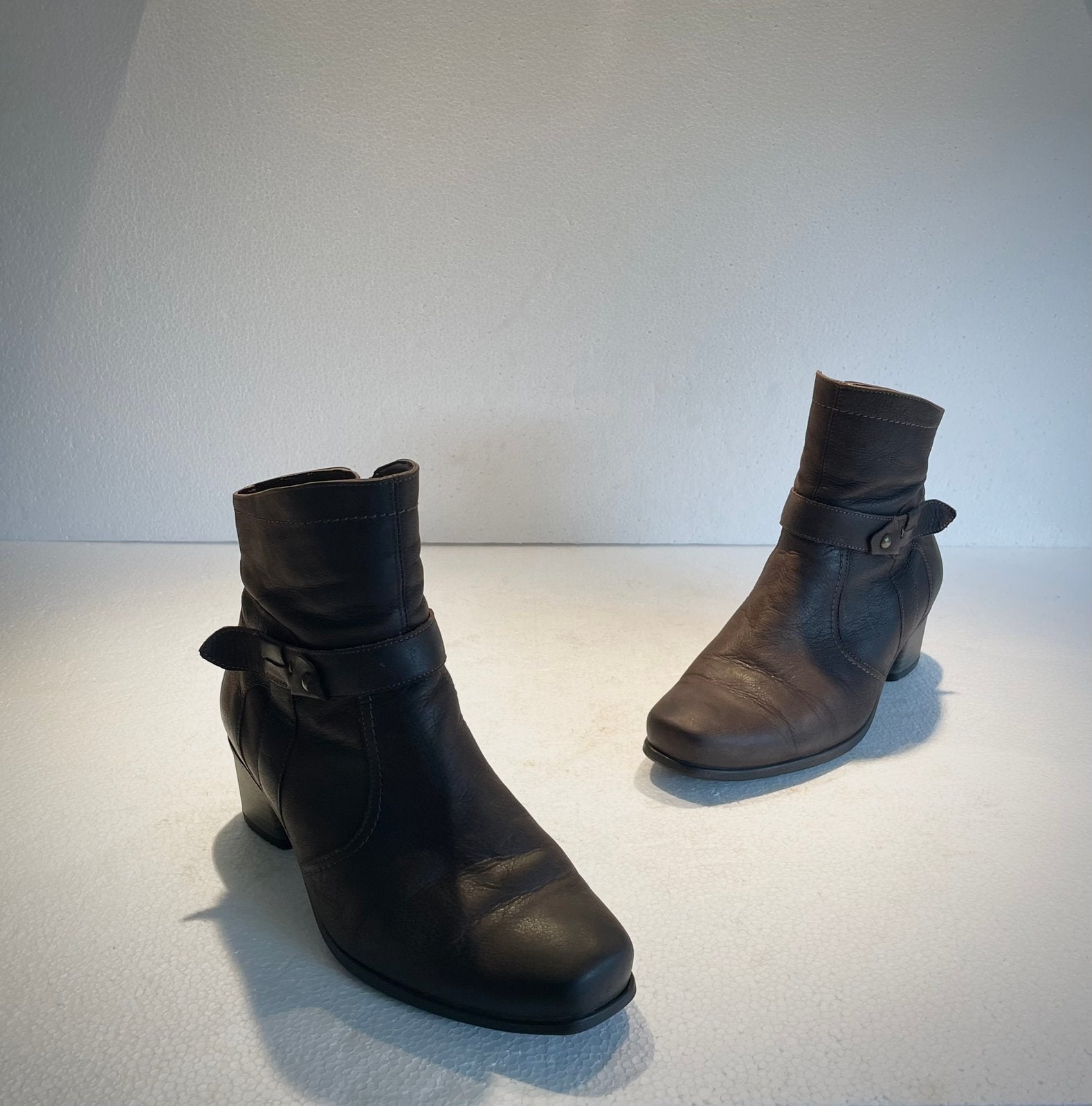 Durea Comfort - design enkel laarsen 37,5 UK 4,5 / H, Kleding | Dames, Schoenen, Bruin, Lage of Enkellaarzen, Ophalen of Verzenden