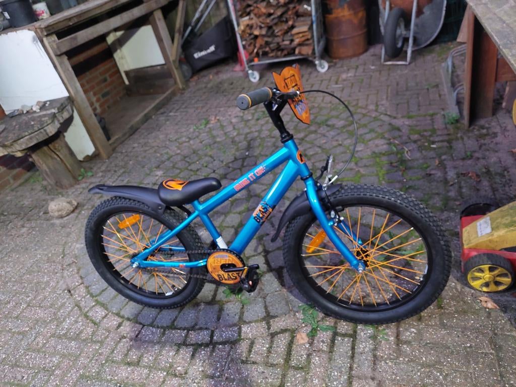 Splinternieuwe Nerf Blaster fiets 20 inch met factuur, Ophalen of Verzenden, Nieuw, 20 inch of meer, Nerf Blaster