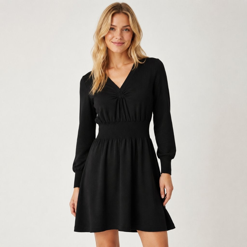 Zwart jurkje met lange mouwen - maat 36/38/lengte 86 cm, Kleding | Dames, Maat 38/40 (M), Zwart, Ophalen of Verzenden, Gedragen