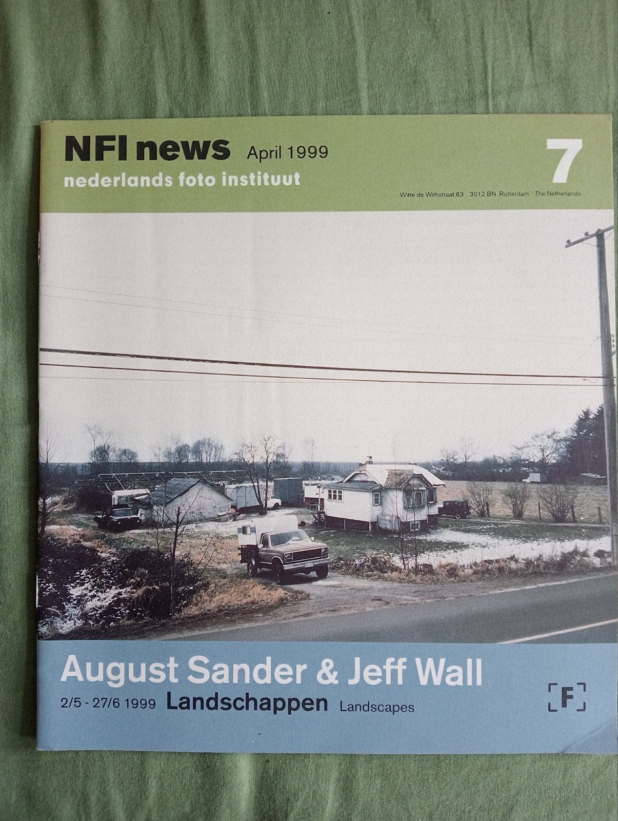 NFI News April 1999 - August Sander & Jeff Wall, Boeken, Ophalen of Verzenden, Gelezen, Fotografen