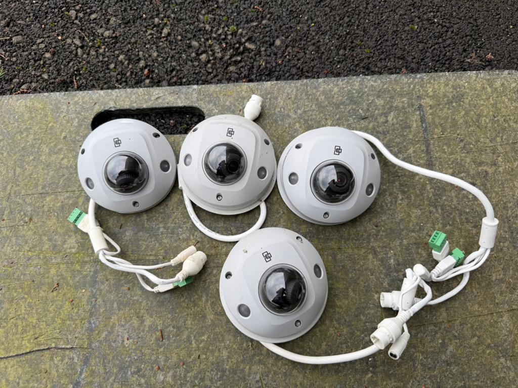 Interlogix TVW-5605 IP Dome Camera’s, Ophalen of Verzenden, Zo goed als nieuw