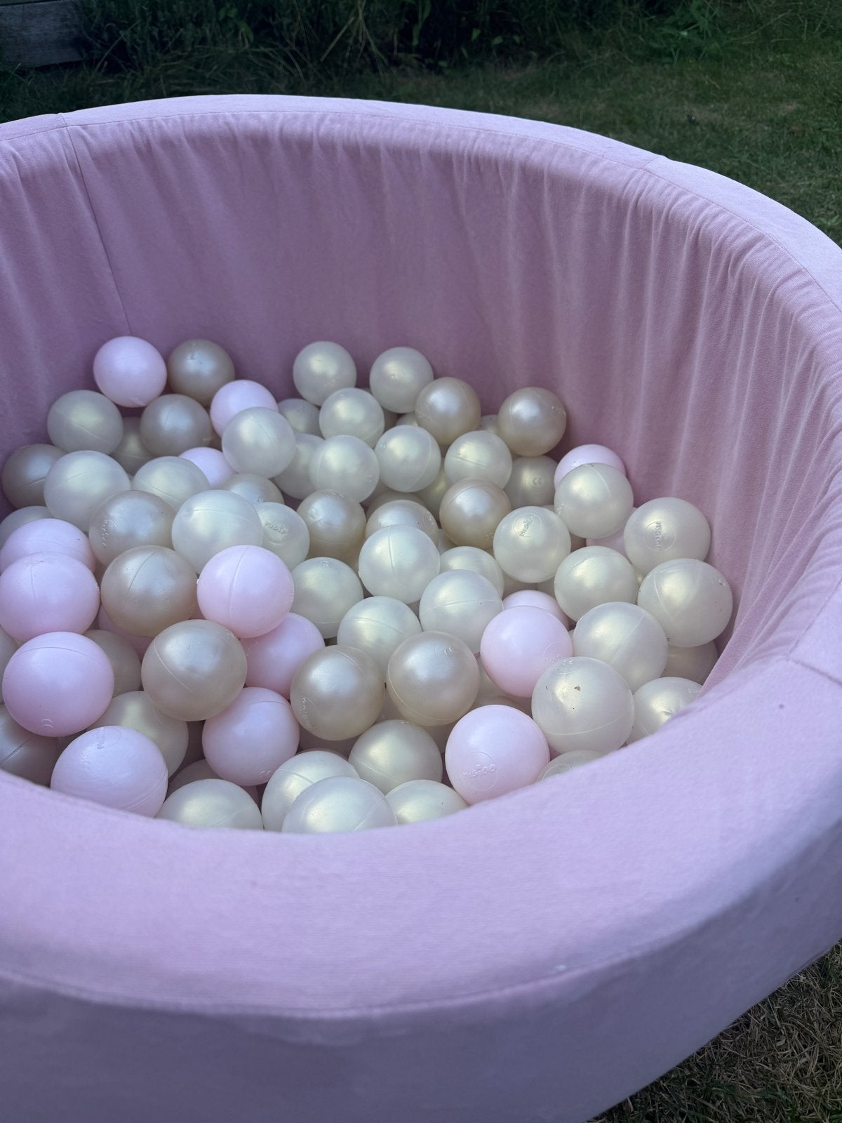 Roze ballenbak met ballen, Ophalen, Zo goed als nieuw, Jongen of Meisje