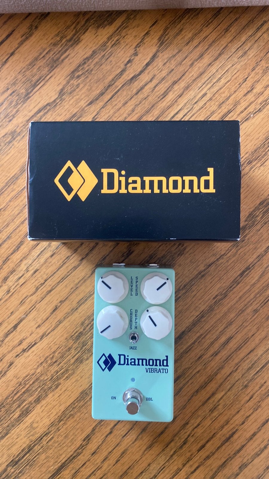Diamond vibrato analog, Muziek en Instrumenten, Ophalen of Verzenden, Nieuw