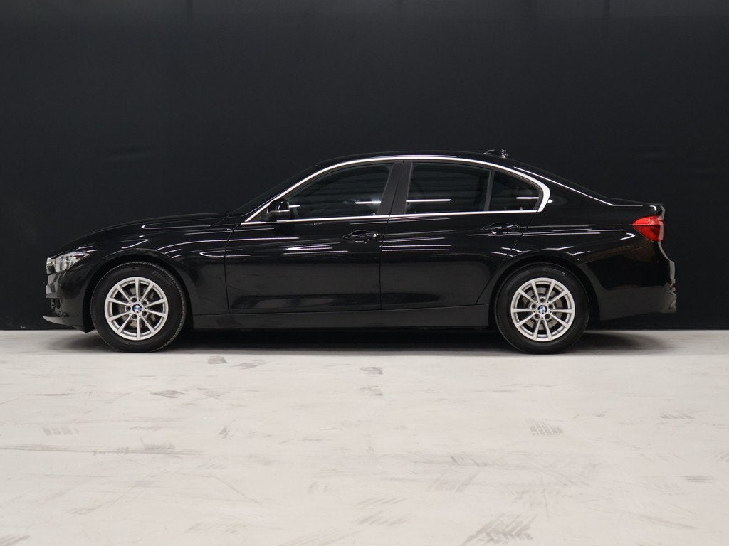 BMW 3-serie 320i Centennial High Executive [STOELVERWARMING,, Automaat, 1998 cc, Achterwielaandrijving, 4 cilinders