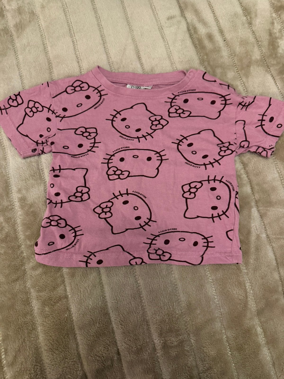 Hello Kitty tshirt maat 86, Ophalen of Verzenden, Zo goed als nieuw, Meisje, Shirtje of Longsleeve