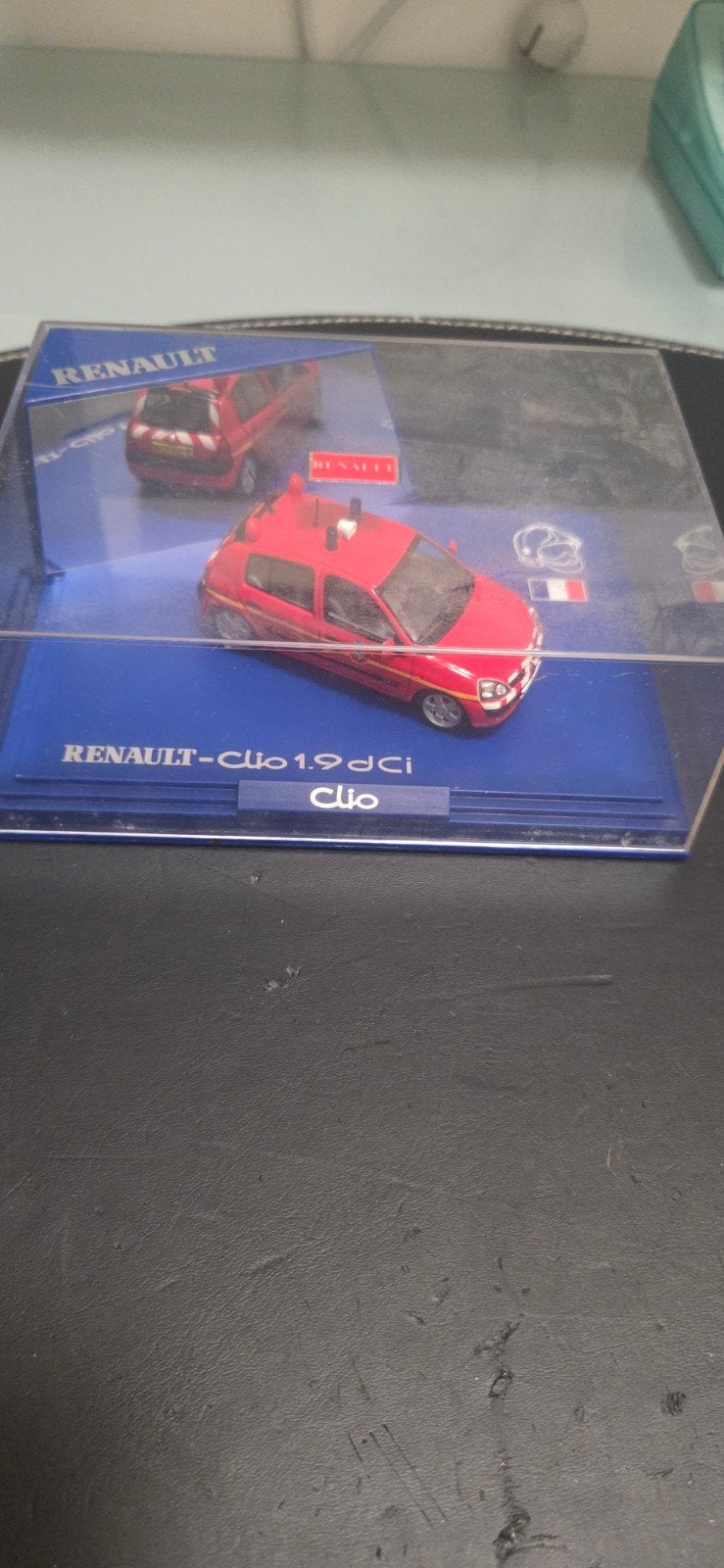 Renault Clio 1.9 dCi modelauto - Brandweer, Overige merken, Auto, 1:32 tot 1:50, Ophalen of Verzenden