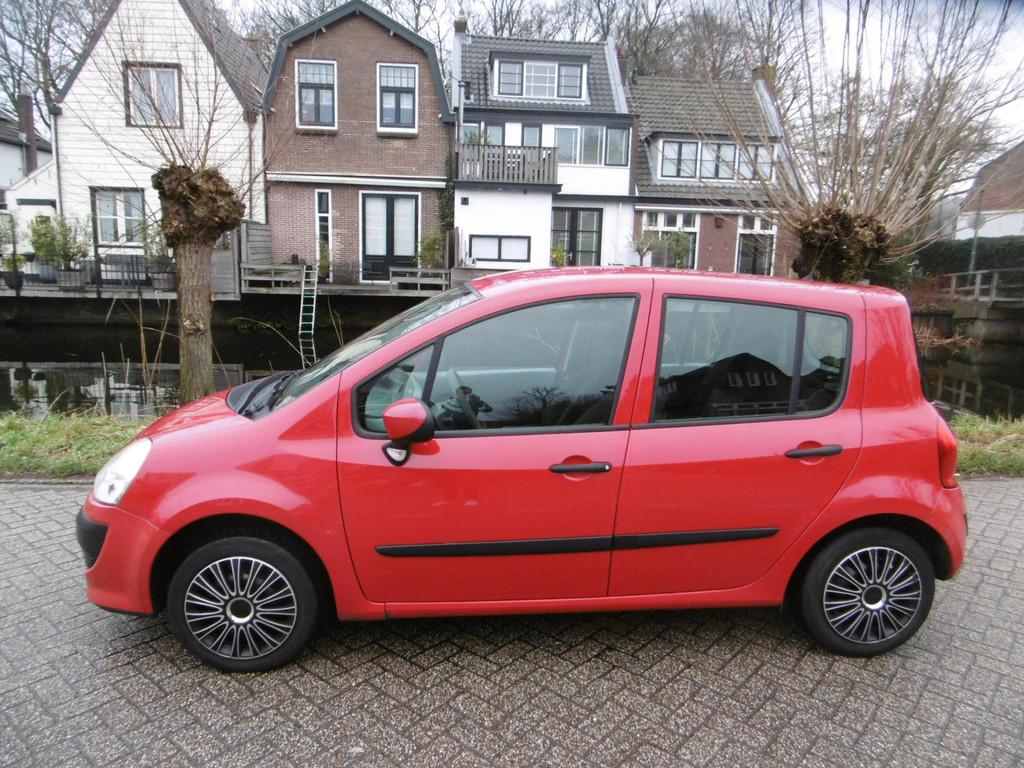Renault Modus 1.2-16V Airco Hoge instap 147.000km Zuinig Rui, Voorwielaandrijving, Stof, Gebruikt, 4 cilinders