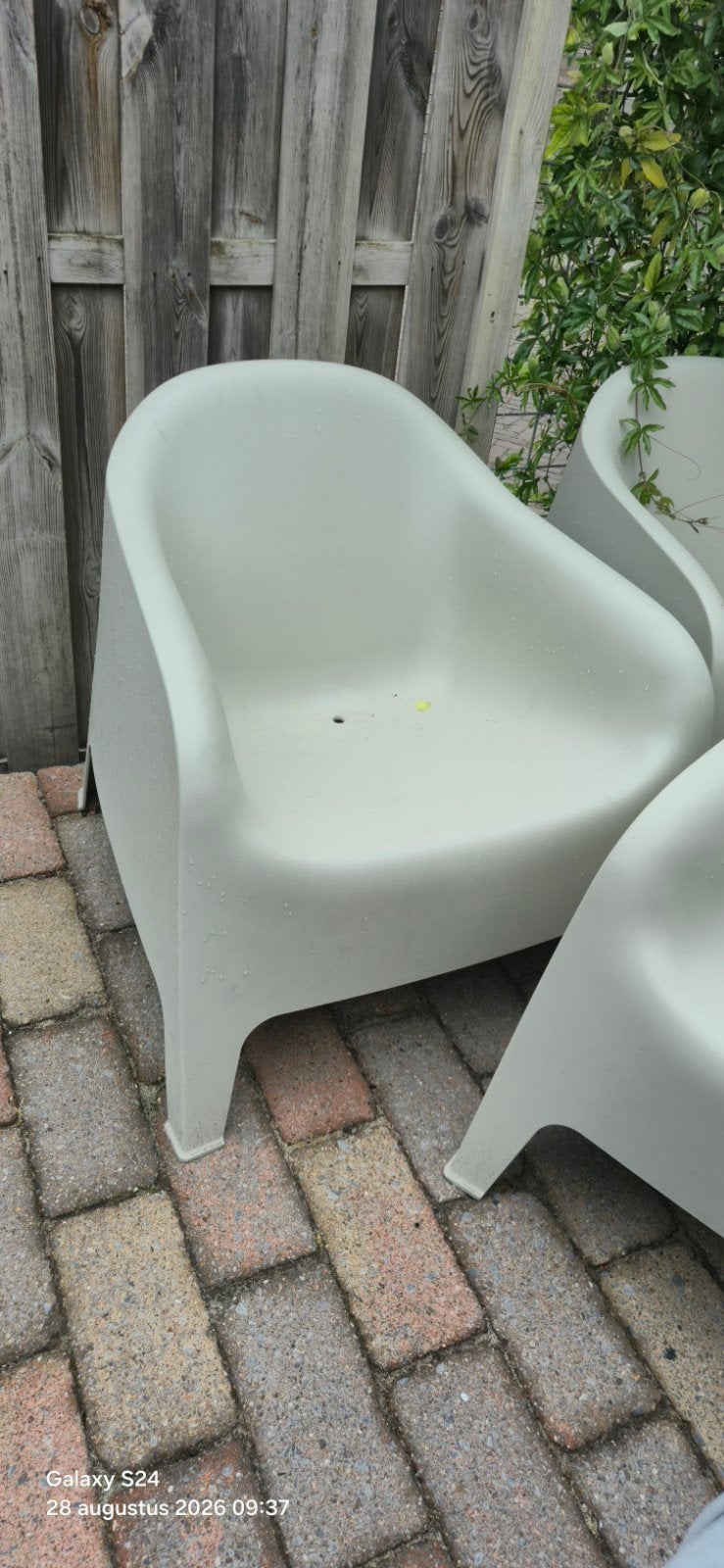 3x IKEA SKARPÖ kuipstoelen - Tuinstoelen, Ophalen, Gebruikt, Kunststof, Stapelbaar