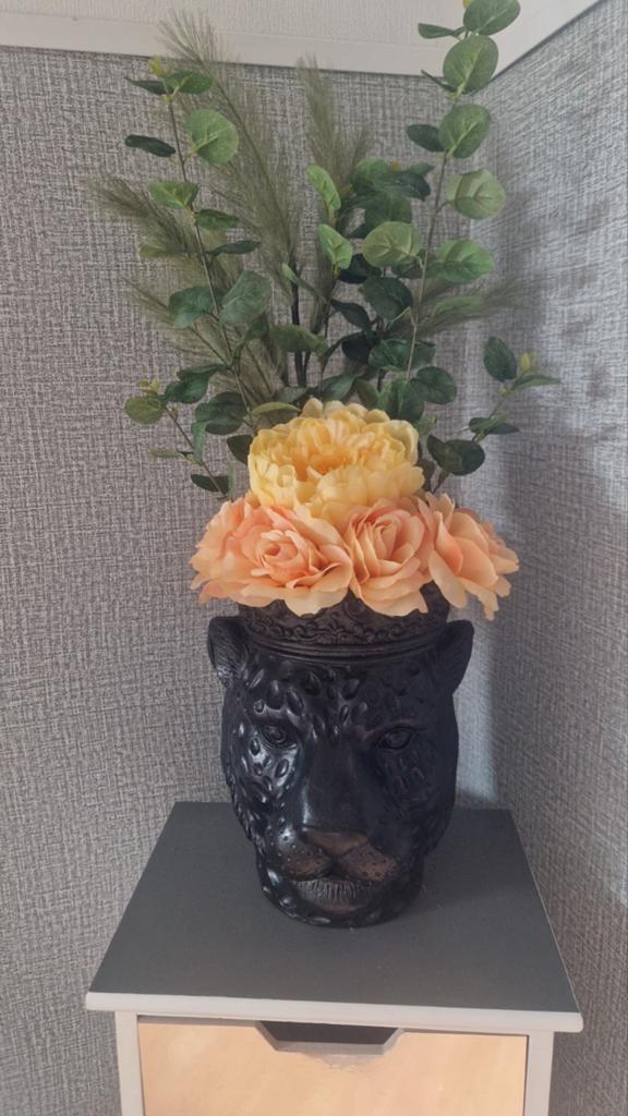 Decoratieve vazen met kunstbloemen, Huis en Inrichting, Woonaccessoires | Vazen, Ophalen, Overige materialen, 50 tot 75 cm, Zwart