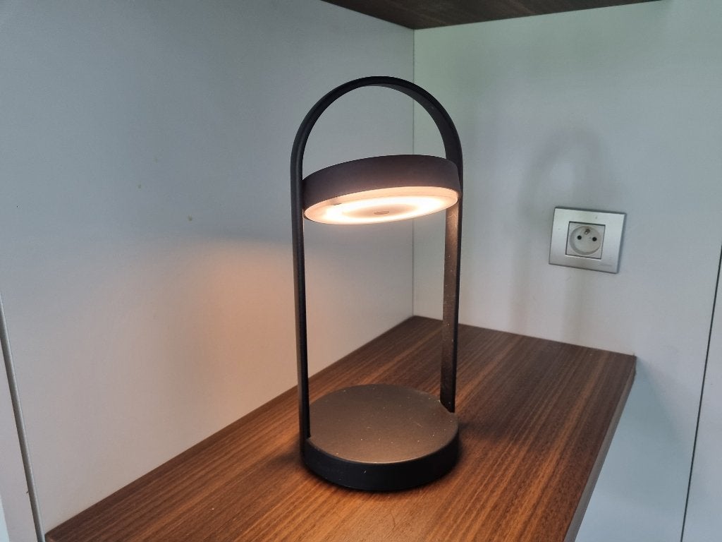 Giravolta Draadloze LED Tafellamp - Modern Design, Kunststof, Oplaadbaar, Ophalen of Verzenden, Zwart