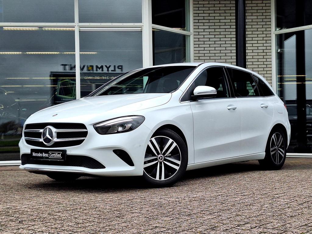 Mercedes-Benz B-klasse 200 Luxury Line | Automaat | Trekhaak, Gebruikt, 4 cilinders, Leder en Stof, Bedrijf