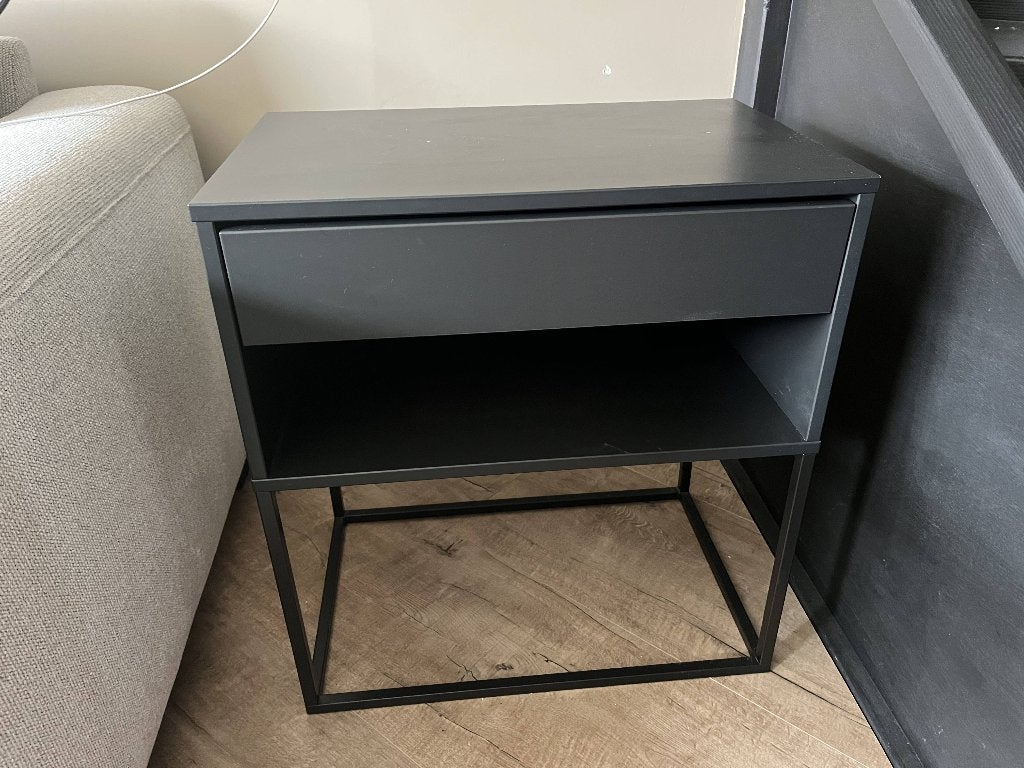 2x IKEA VIKHAMMER nachtkastjes 40/60 cm antraciet set, Ophalen, Zo goed als nieuw, 45 tot 65 cm, 55 tot 70 cm