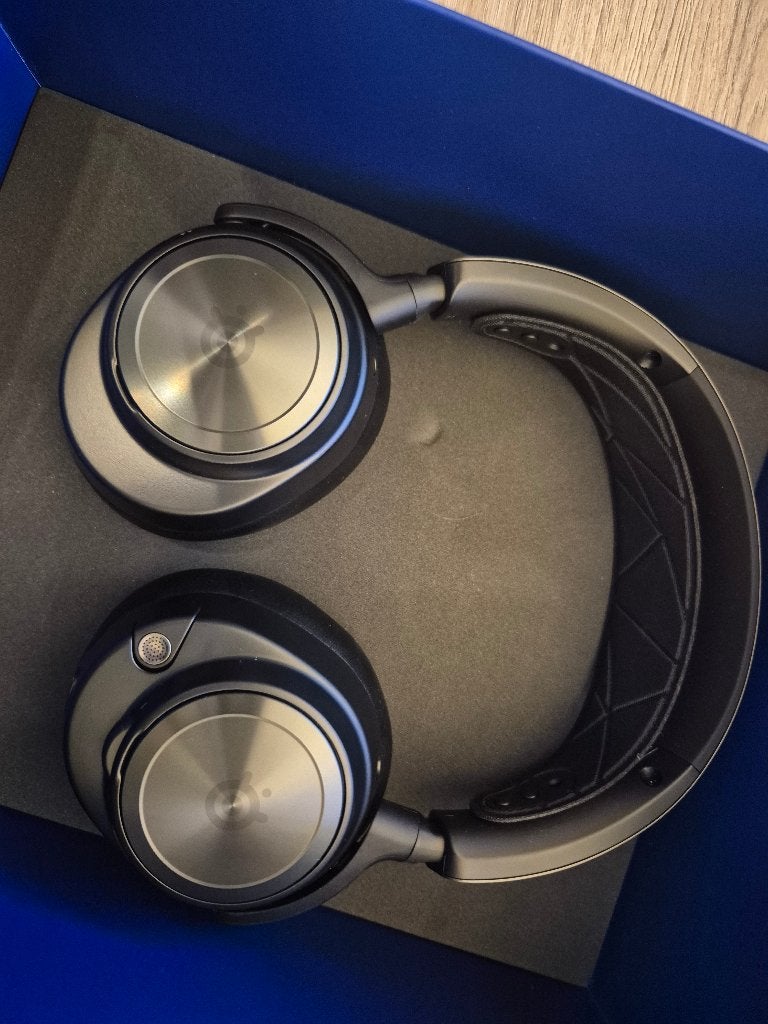 Arctis Nova Pro Wireless – Nieuw, nooit gebruikt, Computers en Software, Headsets, Ophalen, Mute-functie, Draadloos, Steelseries Arctis
