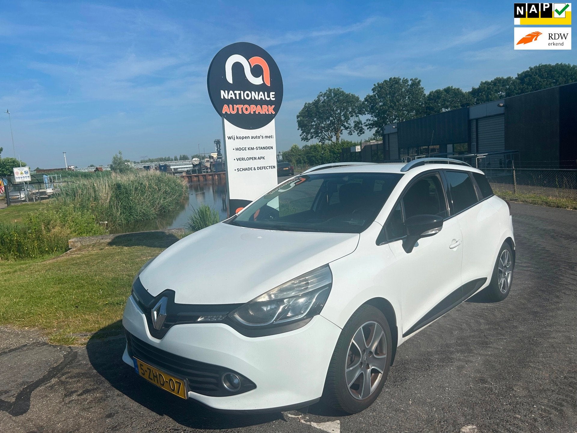 Renault Clio Estate | 2015 | 1.5 dCi ECO Night&Day | Top Ond, Auto's, Renault, Voorwielaandrijving, Euro 5, Gebruikt, 4 cilinders