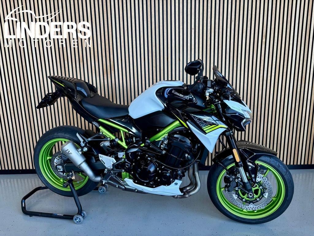 KAWASAKI Z900 Performance Leovince / topstaat!!! (bj 2021), 4 cilinders, Motorrijbewijs A, 948 cc, Bedrijf