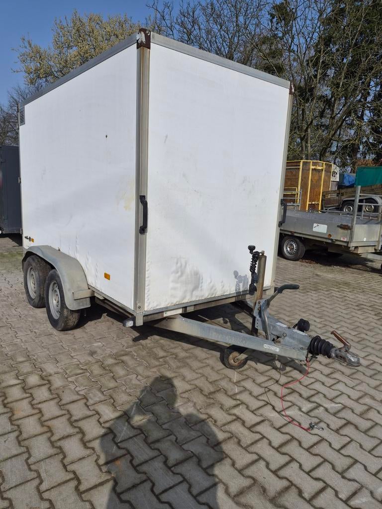 Gesloten aanhanger bakwagen Belgische papieren, Ophalen of Verzenden, Gebruikt