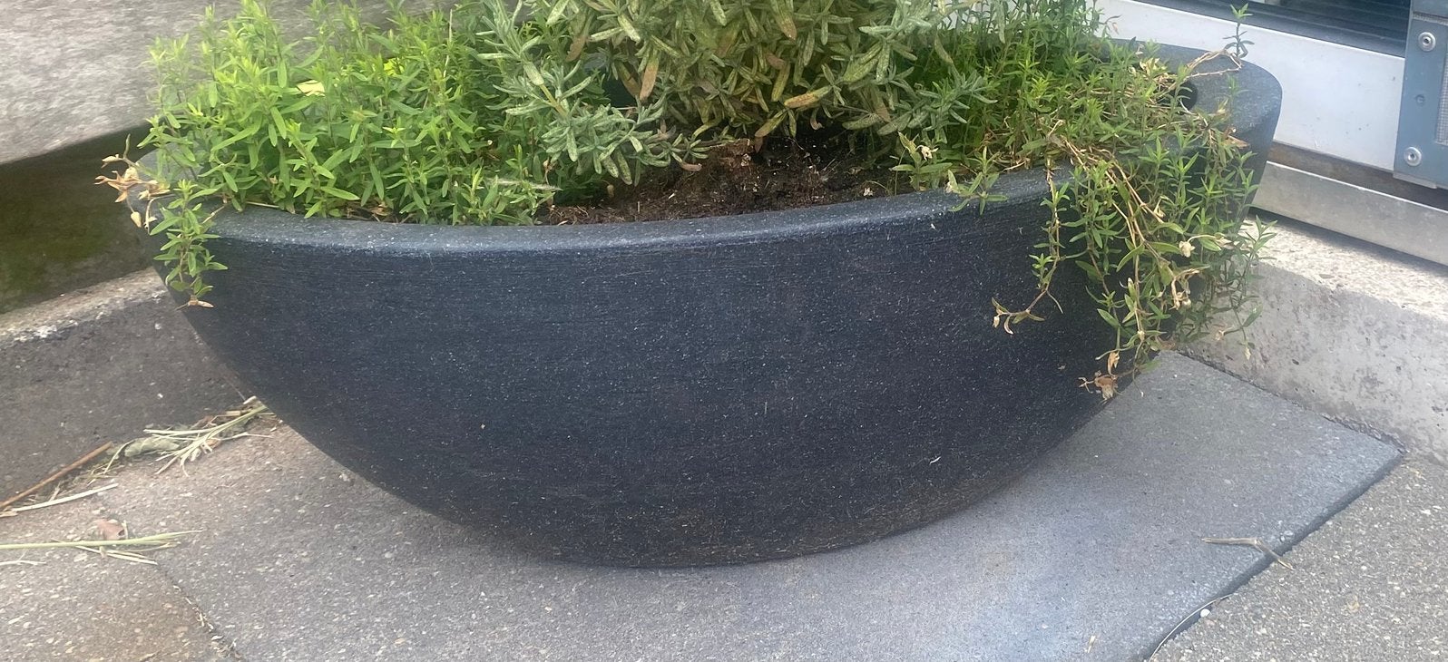 Stevige bloempot, Steen, Minder dan 30 cm, Ophalen of Verzenden, Zo goed als nieuw