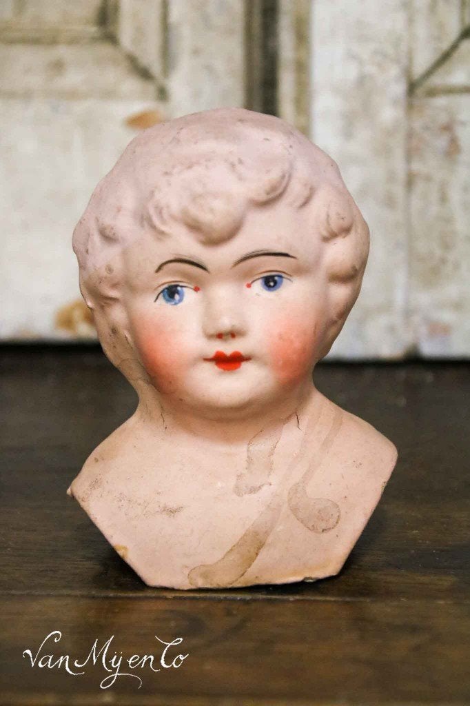 Poppenhoofdje van papier maché, Ophalen of Verzenden