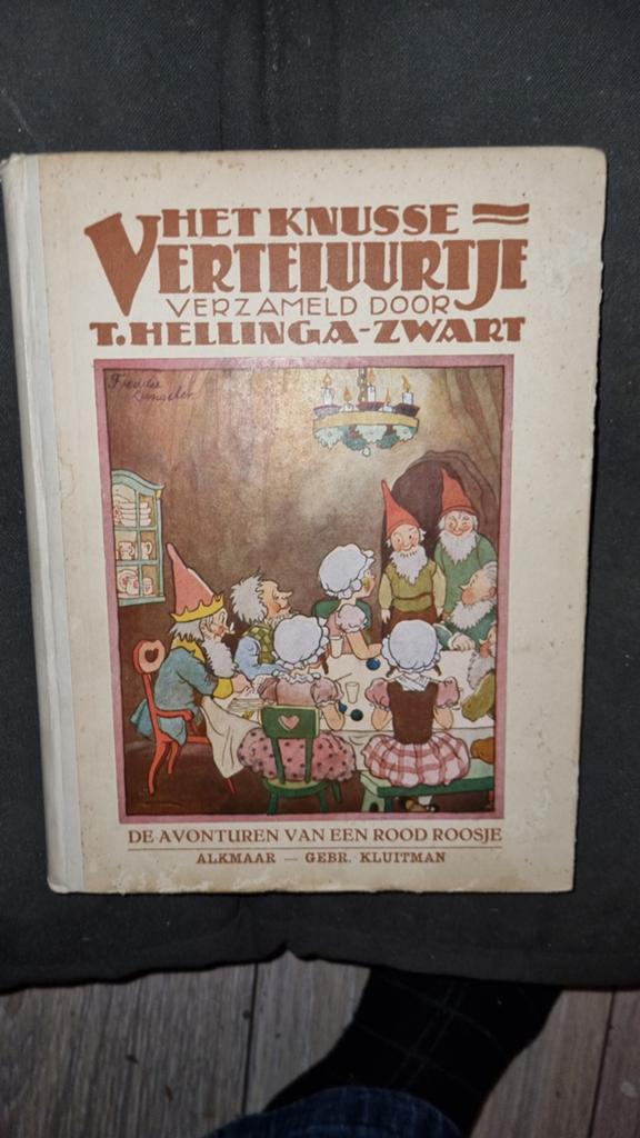 Het Knusse Verteluurtje - Sprookjesboek freddy Langeler, Ophalen of Verzenden, Gelezen, T. Hellinga-Zwart