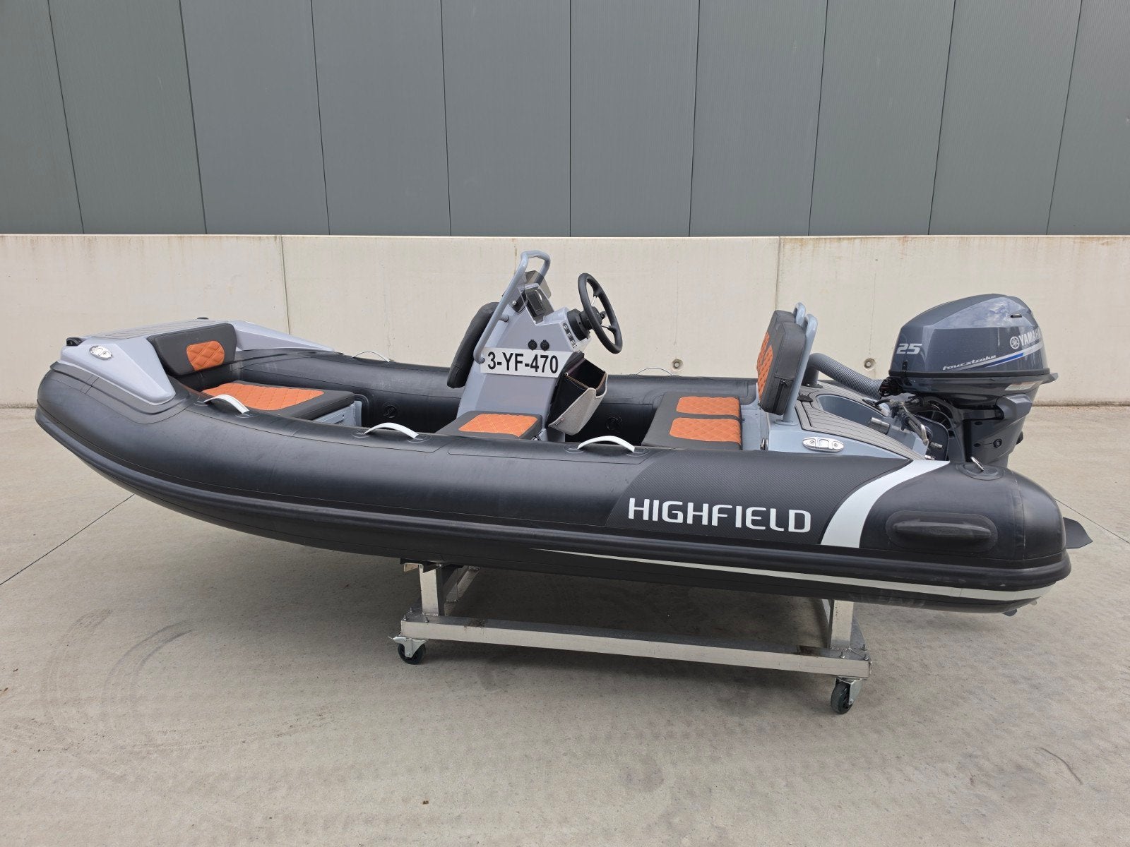 Foto 3 van Highfield Sport 360 Hypalon met Yamaha 25pk buitenboordmotor