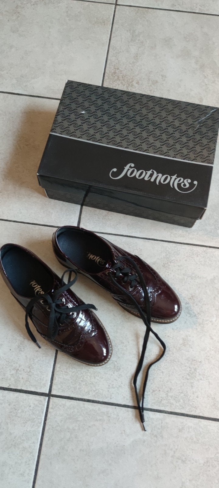 FOOTNOTES bordalux lakleer Veterschoenen maat 38.5, Kleding | Dames, Schoenen, Ophalen of Verzenden, Zo goed als nieuw, Zwart