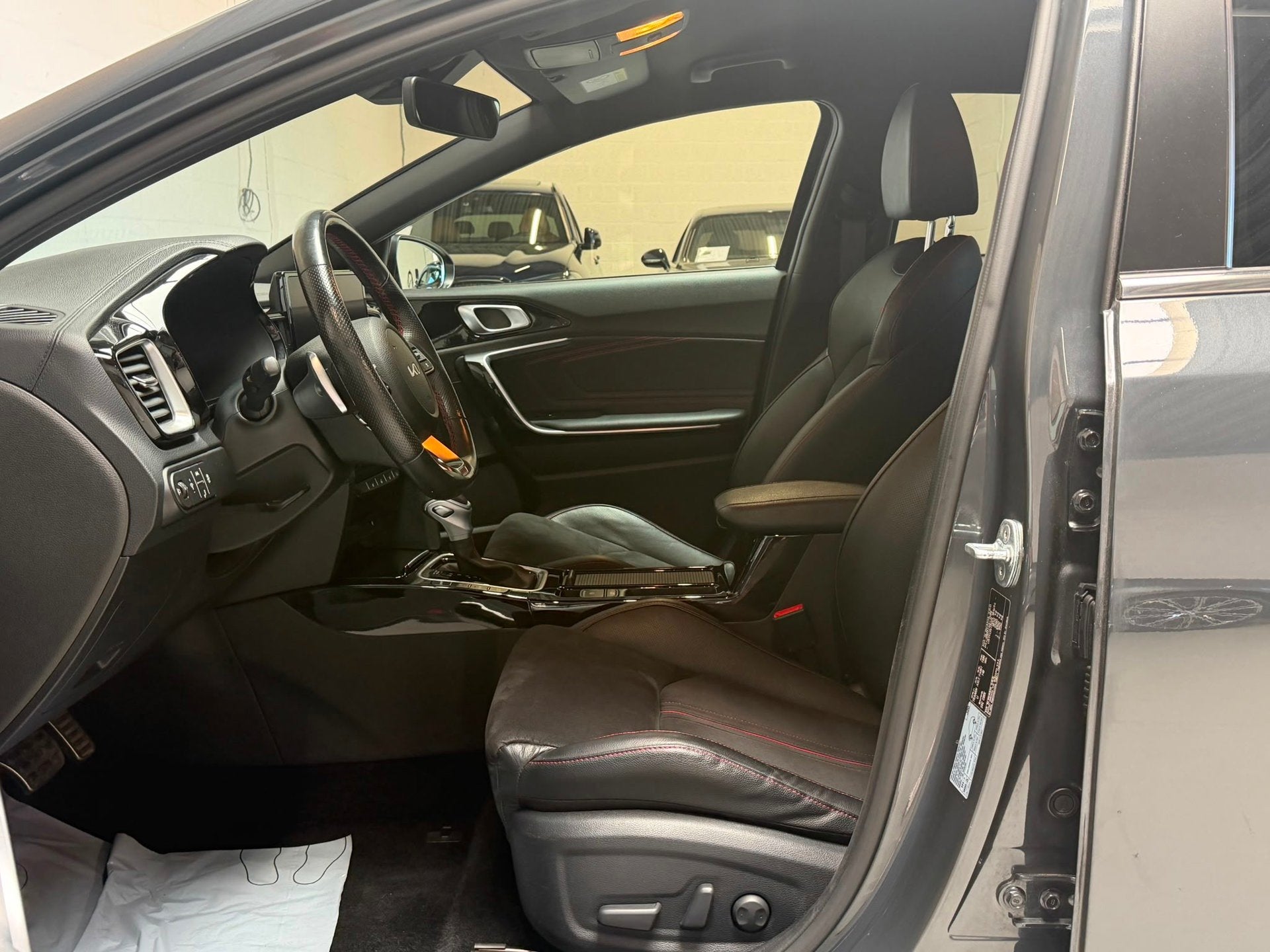 Kia CEED 1.6 T-GDi GT 204PK - JBL - CAMERA - MEMORY, Auto's, 15 km/l, Gebruikt, 4 cilinders, Adaptive Cruise Control