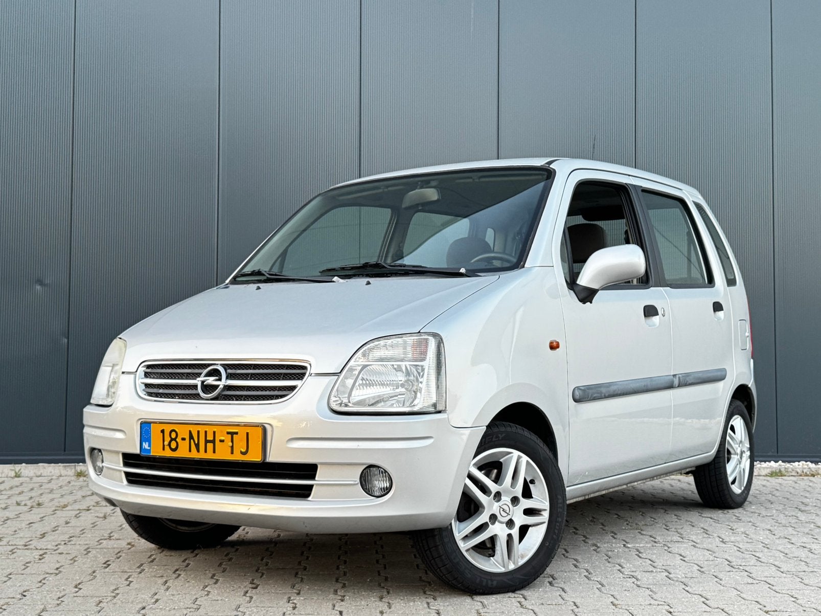Opel Agila 1.2 I 16V 2003 ELEKTRISCHE RAMEN | APK |NW BANDEN, Origineel Nederlands, Bedrijf, Handgeschakeld, Zilver of Grijs