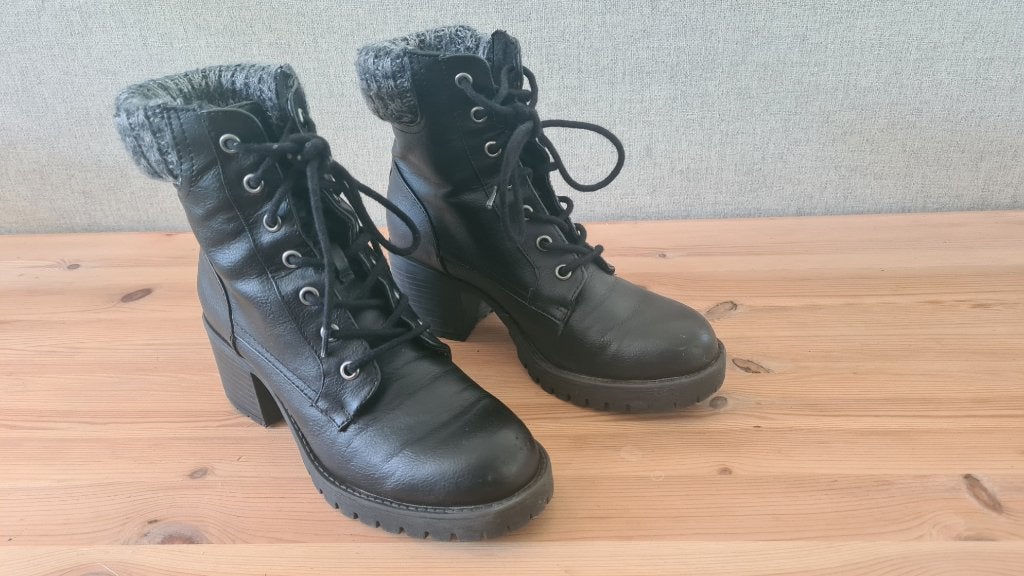 Zwarte enkellaarzen met gebreide boord, maat 37, Kleding | Dames, Schoenen, Zwart, Lage of Enkellaarzen, Ophalen of Verzenden