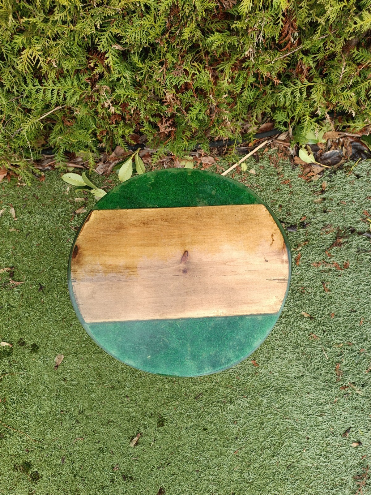 Handgemaakte epoxy bijzettafel met forest thema, Huis en Inrichting, Tafels | Bijzettafels, Ophalen of Verzenden