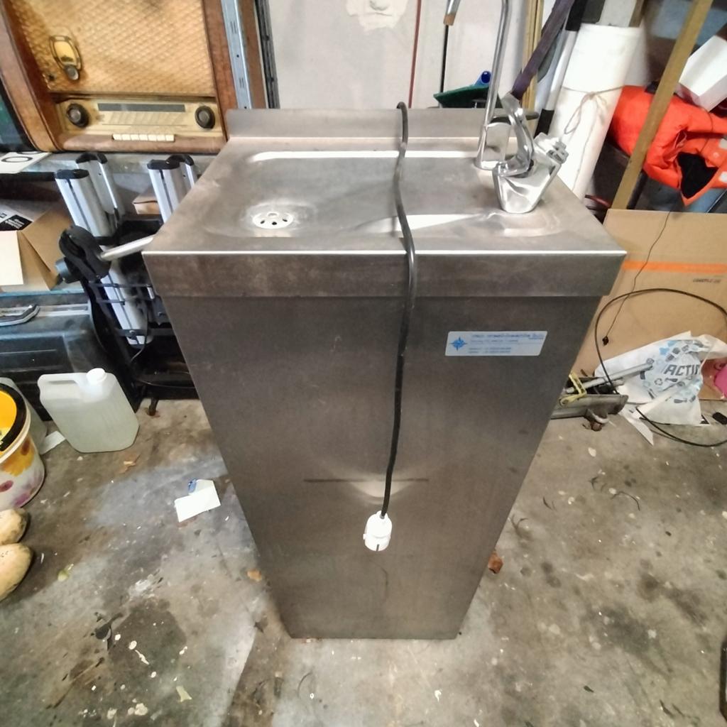 Tekoop drinkwater koeler met compressor.., Witgoed en Apparatuur, Thuistaps, Ophalen of Verzenden, Overige merken
