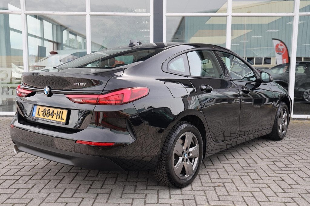 BMW 2-serie Gran Coupé 218i Executive Edition|Carplay|Airco, Voorwielaandrijving, Gebruikt, Euro 6, Zwart