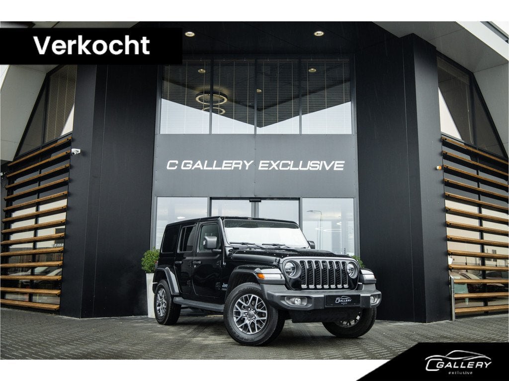 Jeep Wrangler Unlimited 4xe 380 Sahara - Camera | Stoel & St, Auto's, Jeep, Automaat, 4 cilinders, Cabriolet, Bedrijf