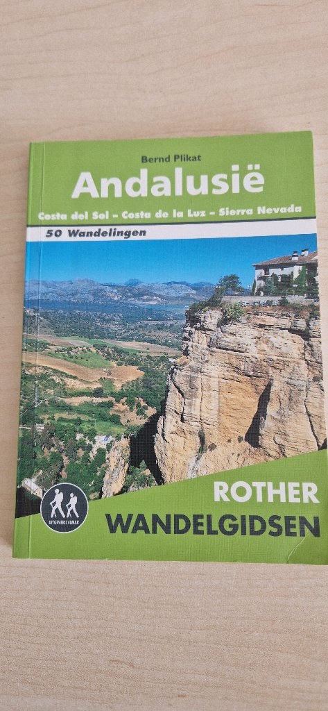 Rother wandelgids Andalusië, Ophalen of Verzenden, Zo goed als nieuw, Overige typen