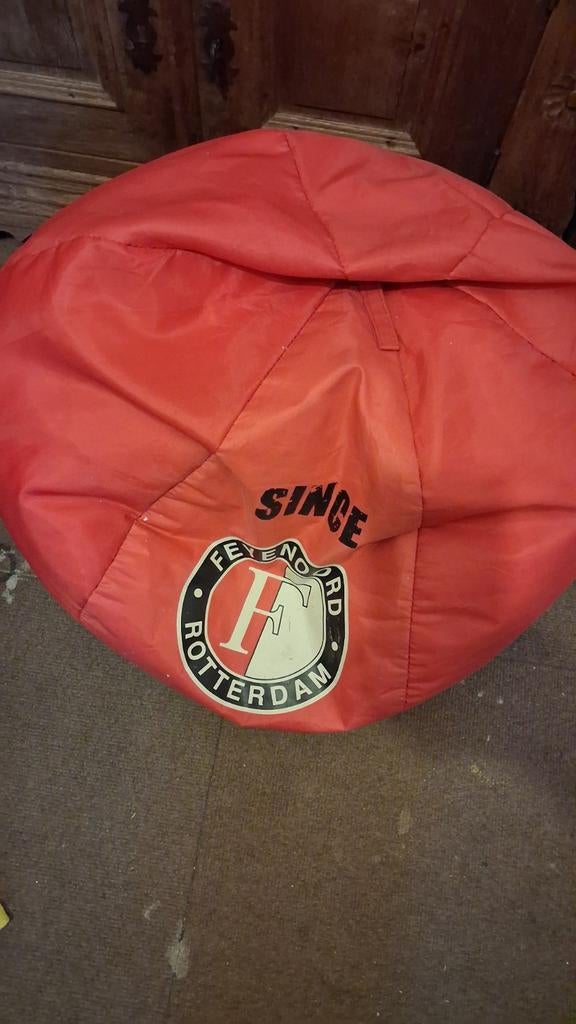 Feyenoord zitzak - Rood met logo, Ophalen of Verzenden, Gebruikt