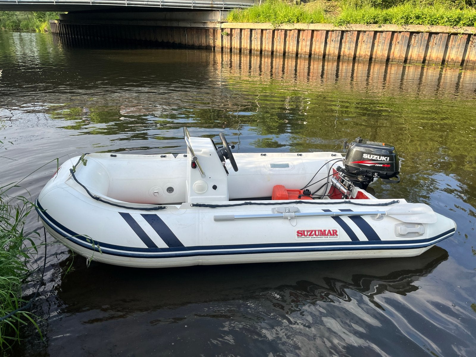 Suzumar console Rubberboot 6pk Suzuki +trailer, Watersport en Boten, Rubberboten, Aluminium, Suzumar, 6 pk, Zo goed als nieuw