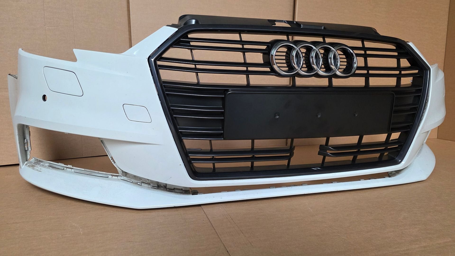 Voorbumper Audi A3 8V Facelift KLS ORGINEEL bj.2017-2021 FL, Gebruikt, -, Voor, Ophalen of Verzenden