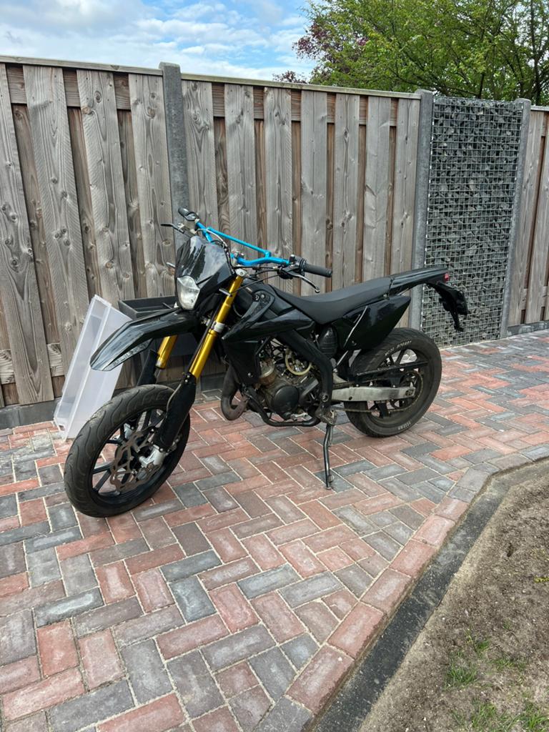 Rieju MRT 50 van 2011, Fietsen en Brommers, 50 cc, 5 versnellingen, Ophalen, Overige merken