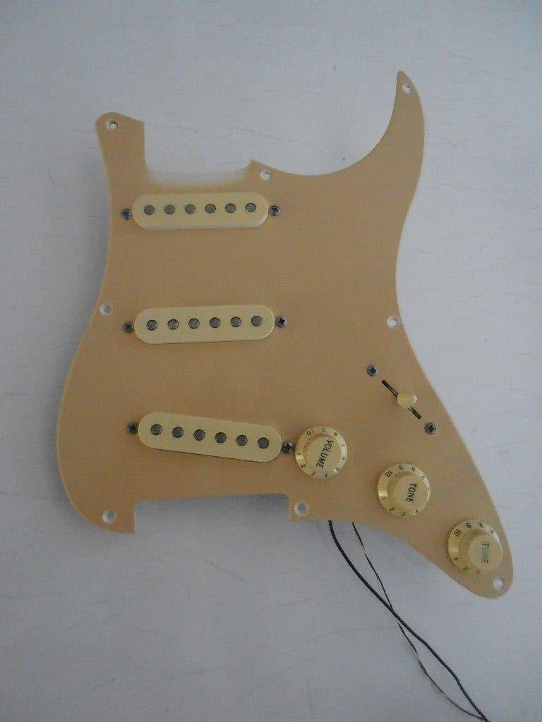 Complete slagplaat Squier Stratocaster, Muziek en Instrumenten, Ophalen of Verzenden, Gebruikt, Elektrische gitaar